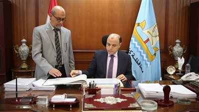  محافظ كفرالشيخ يعلن تسليم أول دليل رقمي لأملاك الدولة بدسوق