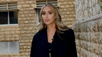 الجوائز والتكريمات في مسيرة مايا دياب: أفضل مقدمة برامج تلفزيونية