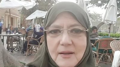 بين اعتزاز الماضي وصدق الحاضر.. كيف تفتش شمس البارودي في ضمائر الفنانات اليوم؟