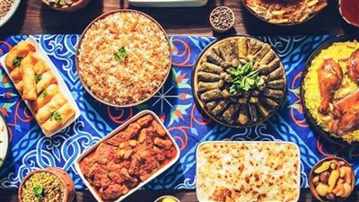 «نظّمي أكلك بدري».. كيف يُنقذك التخطيط الغذائي من فوضى مطبخ رمضان؟