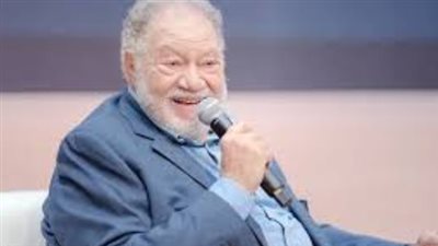 أسرار النجاح في مسيرة يحيى الفخراني السينمائية وأبرز جوائزه العالمية