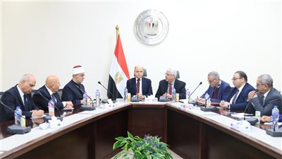  انعقاد الجلسة الإجرائية لجامعة كفرالشيخ الأهلية بحضور المحافظ