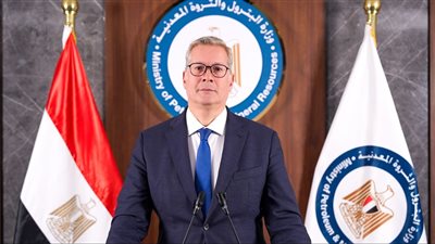 اجتماع حكومي لزيادة إنتاج الطاقة وتطوير بنية النقل البترولي في مصر