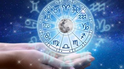 حظك اليوم الثلاثاء 10 فبراير: استقرار صحي للعقرب وتناغم عاطفي لبرج السرطان