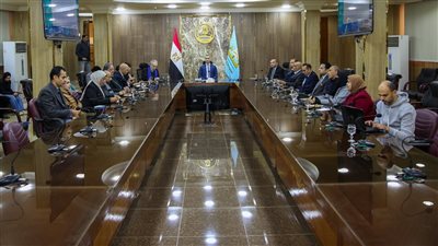 تطوير خدمات مياه الشرب والصرف الصحي بكفرالشيخ