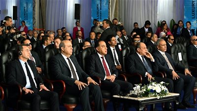 رئيس الوزراء يشهد انضمام أول طائرة لمصر للطيران من طراز «إيرباص A350-900»   