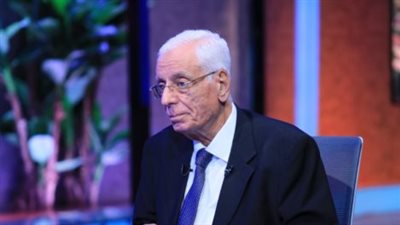 حسام موافي في ميزان العلم: مسيرة حافلة بـ 180 بحثاً دولياً ومنصب وكيل قصر العيني