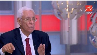 حسام موافي.. الطبيب الذي جمع بين دقة المشرط وبلاغة الإعلام في خدمة المريض المصري
