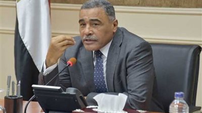محافظ مطروح يشهد انطلاق اختبارات 