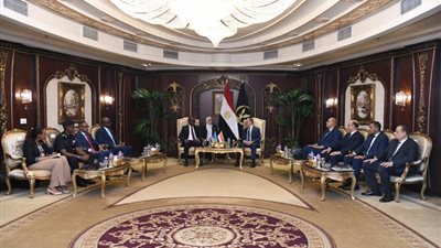 وزير الداخلية يبحث التعاون المشترك مع نظيره الرواندي