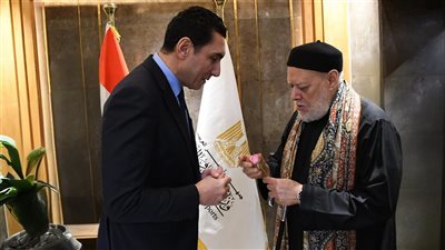 جوهر نبيل يستقبل الإمام علي جمعة لبحث سبل التعاون المشترك بين وزارة الشباب ومؤسسة مصر الخير