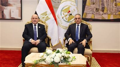 وزير العدل يستقبل رئيس هيئة النيابة الإدارية لتعزيز التعاون المؤسسي