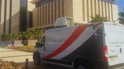  الخارجية تتسلم 6 سيارات مراكز تكنولوجية متنقلة لتقديم خدمات التصديقات بالقاهرة الكبرى