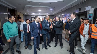 محافظ كفرالشيخ يتفقد المستشفى العام 
