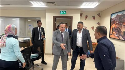 وزير التعليم العالي يتفقد مقر الوزارة بالعاصمة الجديدة لمتابعة انتظام العمل وتطوير الأداء