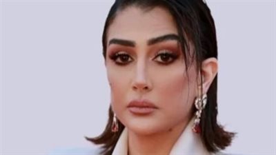من هي غادة عبد الرازق؟ النشأة العائلية وصدمات الفقد في حياة النجمة