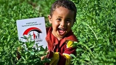 الرائدات الاجتماعيات يستلمن المنحة الرمضانية عبر بطاقات 
