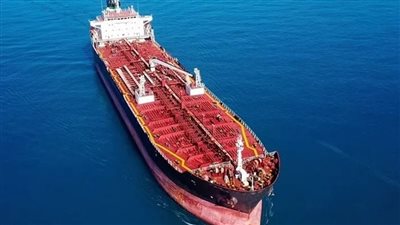 بالمحيط الهندي.. القوات الأمريكية تعترض ناقلة النفط 