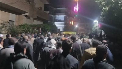 من ميكروفون الإذاعة إلى مثواه الأخير.. قرية الرئيسية تودع ابنها البار فهمي عمر