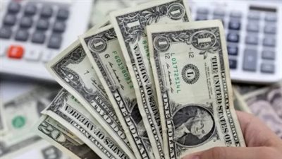 حركة البيع والشراء للدولار اليوم: استقرار الأسعار في بنك البركة والبنوك الوطنية الكبرى