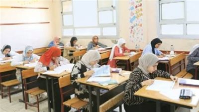 لطلاب الأدبي والعلمي.. تعرف على عدد أسئلة امتحانات الثانوية العامة ومستويات الصعوبة