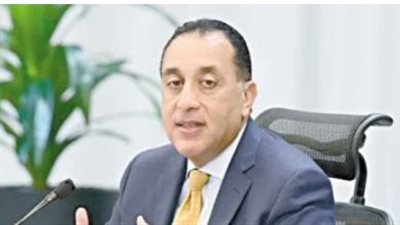 مدبولي ووزير الرياضة يتفقان على خطة تطوير قطاع الشباب والرياضة بمصر