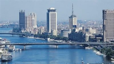 حالة البحرين الأحمر والمتوسط اليوم: استقرار نسبي للأمواج ومناخ معتدل للملاحة