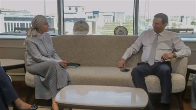 وزير الزراعة يبحث مع «الأغذية العالمي» دعم صغار المزارعين وتوسيع مشروعات التنمية الزراعية