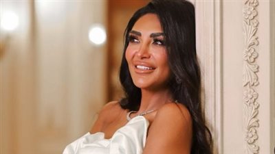 سالي عبد السلام في مواجهة الذات: اعترافات جريئة عن الابتلاء واليقين وأسرار البيت