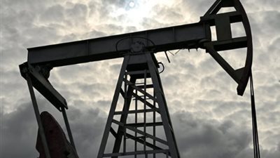 تعطل إمدادات الطاقة من الشرق الأوسط يهدد سفر أكثر من 100 مليون إندونيسي