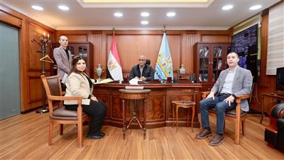 محافظ كفرالشيخ يبحث مشاكل الدوائر مع  أعضاء مجلسي النواب والشيوخ