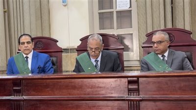 المشدد 10 سنوات لـ3 متهمين بتقليد دمغات الذهب والنصب على محال الصاغة
