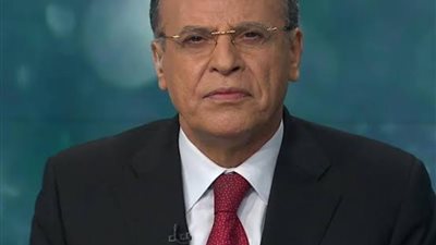 بعد مسيرة حافلة.. وفاة الإعلامي الأردني الفلسطيني جمال ريان عن 72 عامًا