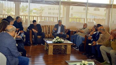 وزير السياحة يبحث مع أعضاء  غرفة الغوص والأنشطة البحرية بشرم الشيخ سبل تطوير نشاط الغوص