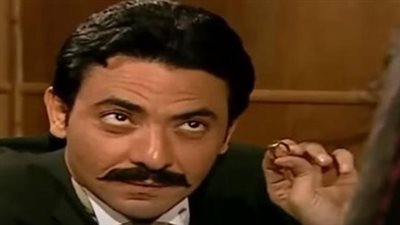 فلسفة النجومية عند فتحي عبد الوهاب: لماذا لا تهمه البطولة المطلقة وبريق الشهرة؟