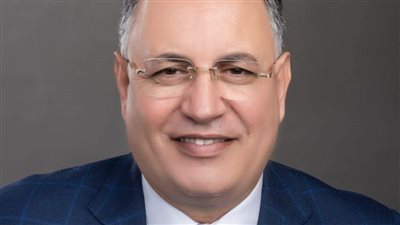 الحسيني أبو قمر رئيسًا لبعثة المصري إلى الجزائر لمواجهة شباب بلوزداد في الكونفيدرالية