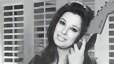 حسام داغر يغازل نجاة الصغيرة.. رسالة حب تشعل مواقع التواصل الاجتماعي