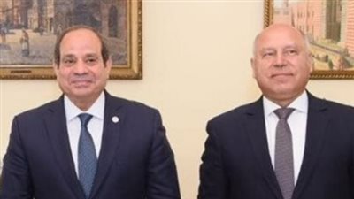 كامل الوزير أمام الرئيس السيسي: المونوريل نقلة حضارية توفر 30% من استهلاك الطاقة