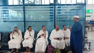 السياحة تواصل حملتها التوعوية لرفع مستوى الوعي لدى المعتمرين المصريين بالضوابط والإجراءات المنظمة لأداء مناسك العمرة