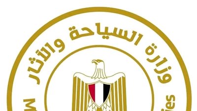 وزارة السياحة والآثار تُشكل غرفة عمليات بالإدارة المركزية لشركات السياحة خلال إجازة عيد الفطر 