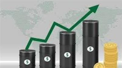 النفط يتراجع بعد تقارير عن إنهاء العمليات العسكرية الأمريكية ضد إيران