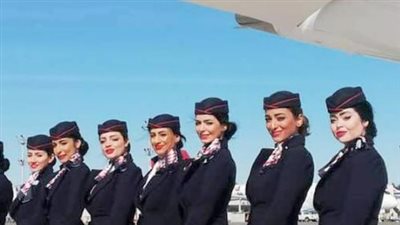 الأناقة والوظيفة.. لماذا تختار مصر للطيران خامات فائقة الجودة لأطقمها؟