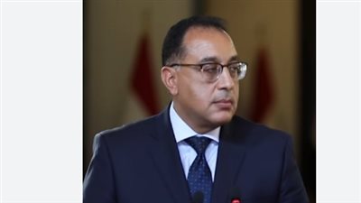 توضيح حكومي عاجل حول منح إجازة للعاملين بالدولة ومد فترة تعليق الجامعات