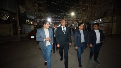  محافظ كفرالشيخ يقود حملة ميدانية لتطبيق قرار غلق المحال