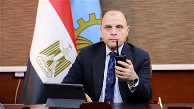 ضبط 1760 منتجًا منتهي الصلاحية وسجائر مهربة.. حملات مكثفة للتموين بالغربية