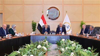 وزيرا النقل والموارد المائية يناقشان المشروعات المشتركة ويؤكدان سرعة إنهاء الإجراءات لتسريع تنفيذ المشروعات