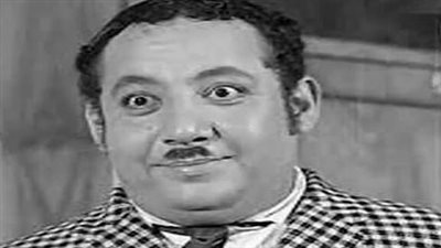 جورج سيدهم.. فيلسوف الضحك الذي أجاد الأدوار النسائية والاسكتشات الغنائية