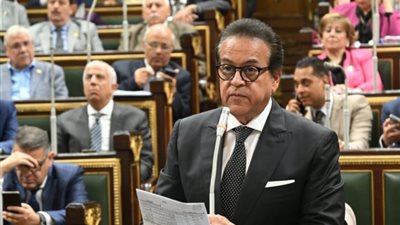 حوار ساخن بين وزير الصحة وأعضاء البرلمان بشأن تطوير الخدمات الصحية في المحافظات