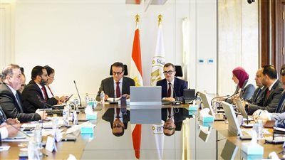 وزراء الصحة والتخطيط يناقشون الخطة الاستثمارية للقطاع الصحي للعام المالي 2026/2027