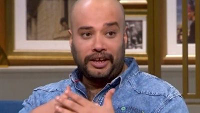وفاة والد الفنان حاتم صلاح: تفاصيل اللحظات الأخيرة وموعد صلاة الجنازة اليوم